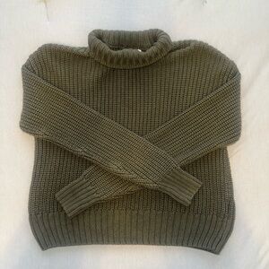 H&M Olive Green Turtleneck Sweater